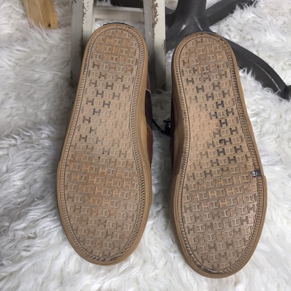 Brown and blue Tommy Hilfiger high tops - Picture 3 of 5